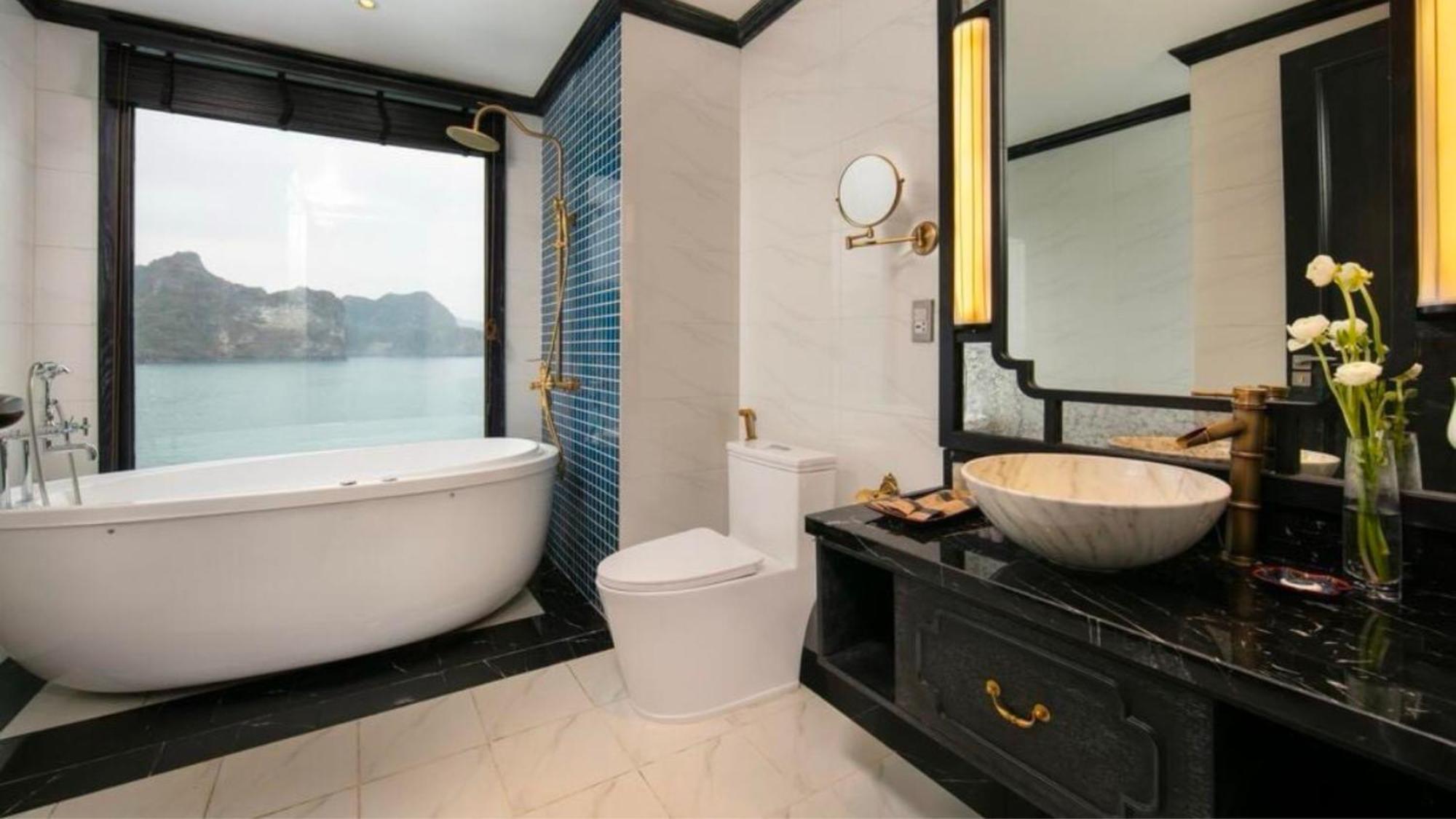 Lotus Boutique Cruise Hotel Ha Long Exterior foto